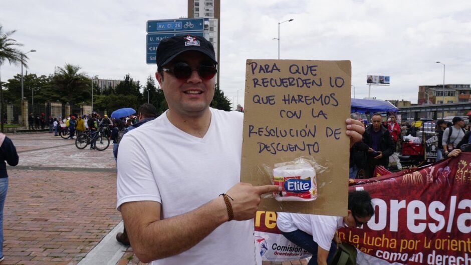 El magisterio en las calles luchando por la niñez que abandona el sistema 2