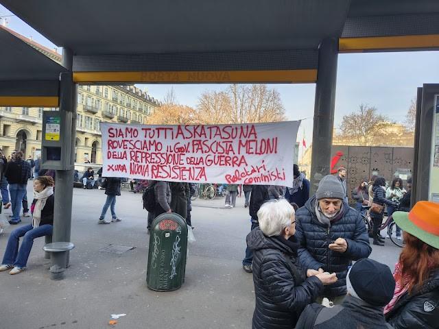 Solidaridad internacionalista con la guerra Popular y contra la Operación Kagaar en la India durante la manifestación de los 50 mil en Turín el 2 de febrero 10