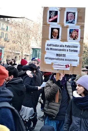 Solidaridad internacionalista con la guerra Popular y contra la Operación Kagaar en la India durante la manifestación de los 50 mil en Turín el 2 de febrero 6