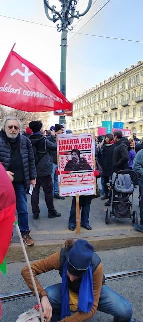 Solidaridad internacionalista con la guerra Popular y contra la Operación Kagaar en la India durante la manifestación de los 50 mil en Turín el 2 de febrero 7