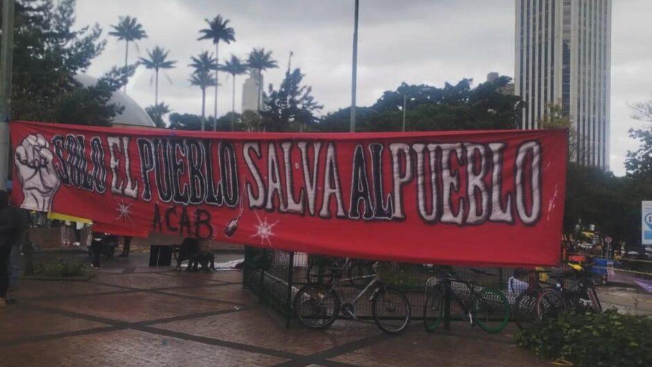 ¡Solo el pueblo, salva al pueblo! 1