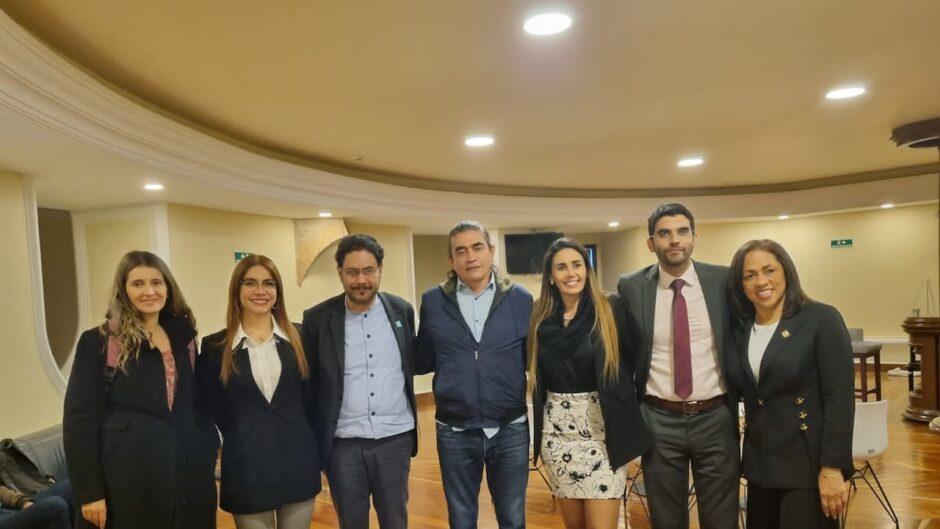 El Senado en bandeja de plata: un regalo del Pacto Histórico 1