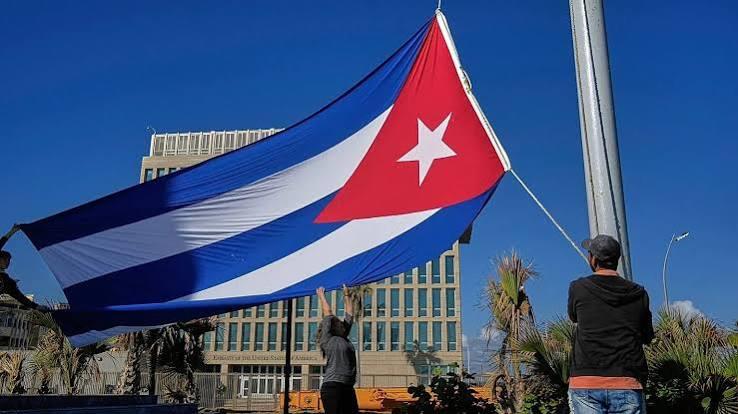 Cuba: del socialismo ficción al capitalismo sin disfraz 2