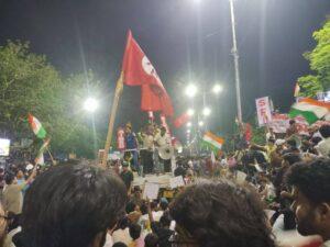 India: Los estudiantes se rebelan contra el sistema educativo corrupto y el gobierno fascista hindutva de Modi 3