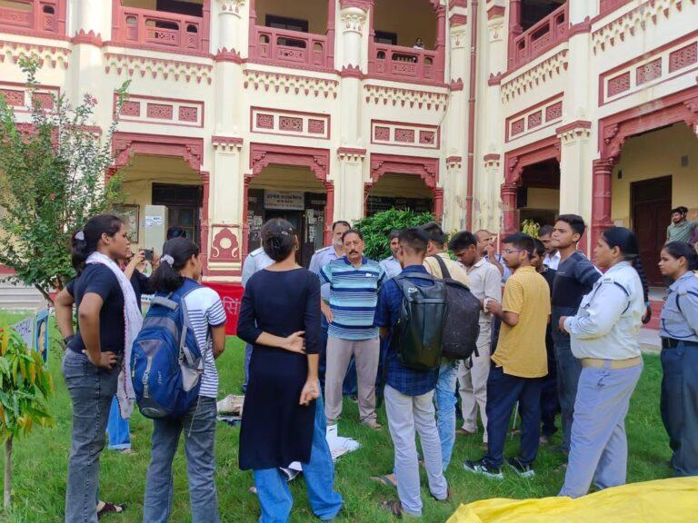 India: El Frente Estudiantil Bhagat Singh organizó un evento para la Semana de los Mártires en la universidad, la administración intentó interrumpirlo 2
